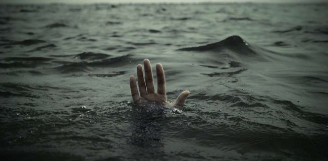 جوان تهرانی در دریا رامسر غرق شد