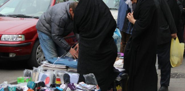 معضل سد معبر در کتالم و ساداتشهر و عدم اقدام شهرداری معضل سد معبر در کتالم و ساداتشهر و عدم اقدام شهرداری