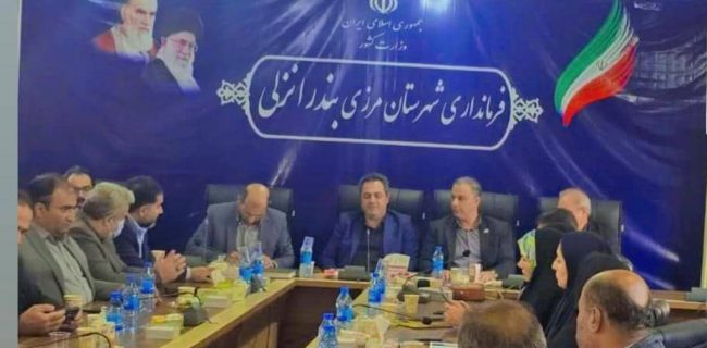 فرماندار بندرانزلی: خبرنگاران راویان خط مقدم جهاد هستند/ حضرت زینب(س) الگوی رسانه‌ای مقاومت