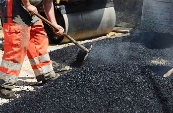 آغاز عملیات اجرایی نهضت آسفالت معابر شهری رودسر آغاز عملیات اجرایی نهضت آسفالت معابر شهری رودسر