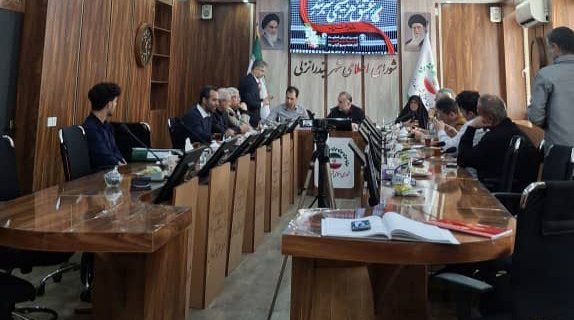 در راستای اجرای «قانون درآمد پایدار و هزینههای شهرداریها»، تعرفه عوارض و سایر درآمدهای سال ۱۴۰۴ شهرداری بندرانزلی به تصویب رسید در راستای اجرای «قانون درآمد پایدار و هزینههای شهرداریها»، تعرفه عوارض و سایر درآمدهای سال ۱۴۰۴ شهرداری بندرانزلی به تصویب رسید